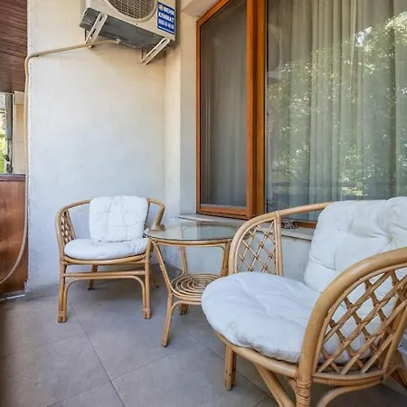 شقة Spacious Newly Furnished 1 Bdrm